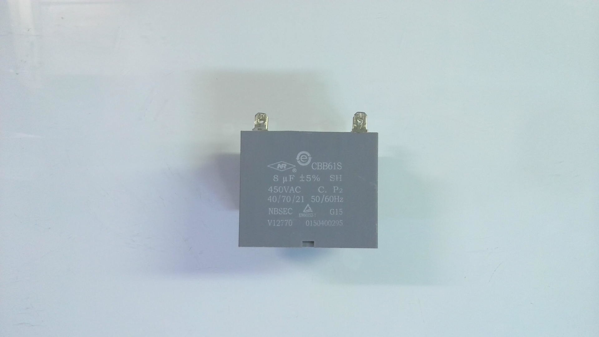 CONDESADORES CBB61S / V12770 / 0150400295 / 8UF 450V g53