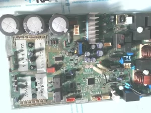 PLACA ELECTRONICA PARA UNIDAD EXTERIOR MITSUBISHI ELECTRIC  DM00Y829  DM76Y814G01 A8-21X0MR G61. sin-caja