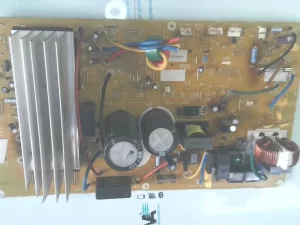 PLACA ELECTRONICA PARA UNIDAD EXTERIOR PANASONIC  (PCB): A746100  3A0506BA O ACX70-11480-1 PANASONIC CU-YE12MKE O CU-RE12JKE).A746100 sin-caja