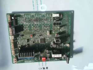 PLACA ELECTRONICA PARA UNIDAD INTERIOR  MITSUBISHI ELECTRIC 2822EC-X07 BK2-1627 H06, 2822EC-X07  (PCB): DM00Y411 F sin-caja