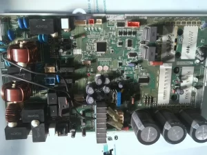 PLACA ELECTRONICA PARA UNIDAD EXTERIOR MITSUBISHI ELECTRIC DM00Y829-DM76Y814G01  sin-caja