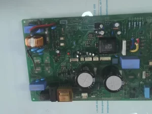 PLACA ELECTRONICA PARA UNIDAD EXTERIOR LG 6870A90055M sin-caja