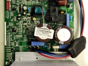Placa electrónica R09WBPC3 B8