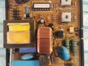 Placa Electrónica Unidad Exterior LG Ref. T48CHP LT-D4881RJ 6870A9009N