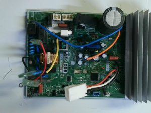 Placa electronica sm00a119 e / 2014y3mr /965hg3 e70