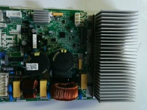 Placa electronica 17122000048121 / e315852 / kfr-35w/bp3n-(rx24tmini+str6a161+gib10ch60ts-l+tpd4204f).d.13.wp2-1 e52