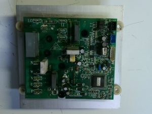 Placa electronica e303981 / 94v-0 aoh-2 / hzn e41