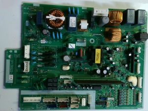 Placa Electrónica Unidad Exterior Daikin Ref. jby062 / pbf.2p138922-3a a7 rb-007 e34