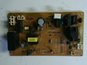 Placa electronica se76a895g01 / f61 / 1ec127 fuse / t2al 250v / 17.2542 / caution e29
