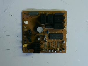 Placa electronica Ref. A74573 7Z08M E26