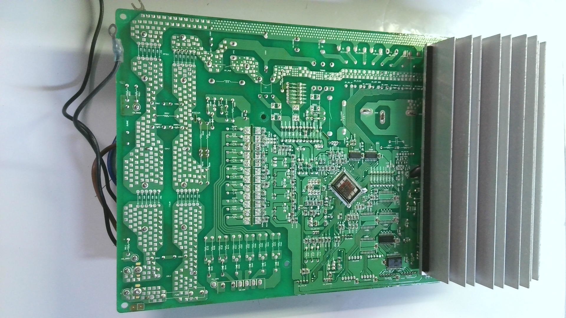 Placa electronica pwu:6870a90154e / asm:6871a10182 e79 - Imagen 3