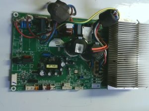 Placa electronica 1897495a / ee1897683.b5175s1 e79