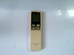 Mando Manual Daikin Ref. FTY35FV1B ARC412A6