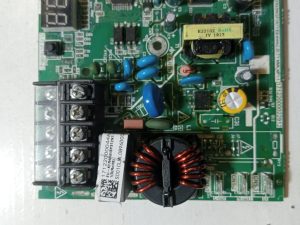 Placa Electrónica Ref. EU-KFR53W-BP3N1Y-E 02BY43115H0