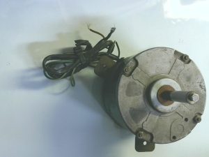 Motor amps.0.69 MT02