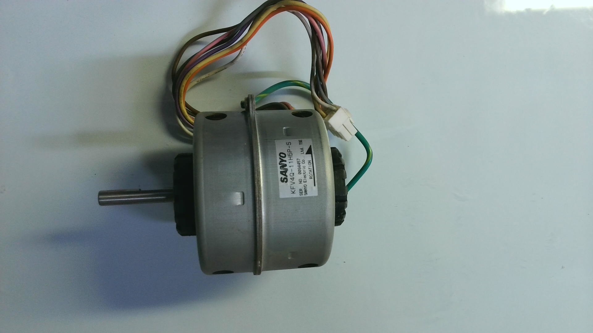 Motor SANYO KFV4Q-11H5P-S VI01