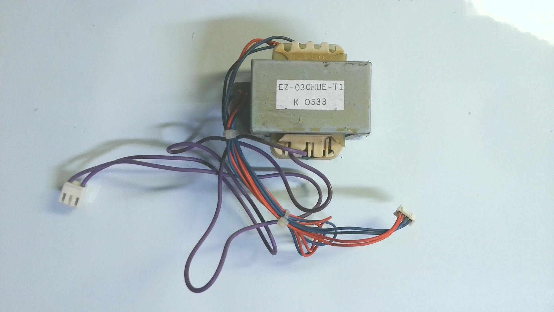 Transformadores EZ-030HUE-T1 / K 0533 TRANS 03