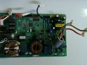 Placa electronica EZ-002GHUE-C / SD040224 / 9705091016 E20 (Envio a Francia por UPS)