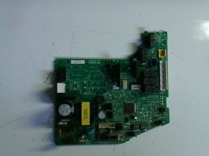 Placa electronica K01AL-040YHSE-C1 / WC051207F E20