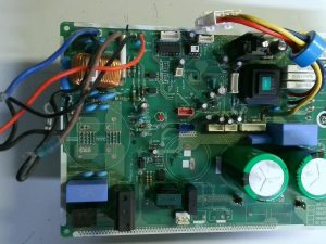 Placa electronica SPM3: 6002EC2005P / SPM3:6002EC2005K / 6871A10135 / 141704050002 E18