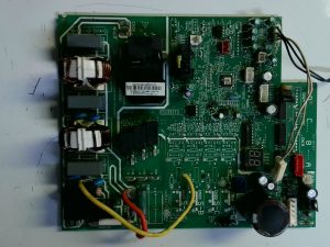 Placa electronica CE-KFR80W 17122300000527 e6