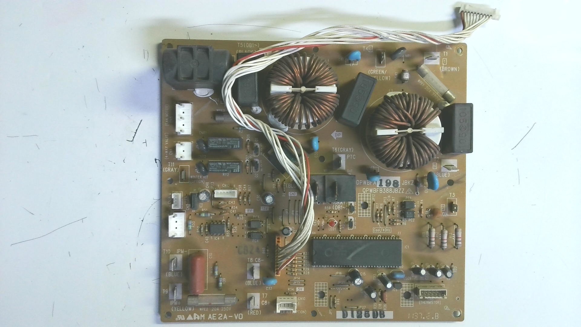 Placa electronica qpwbfb388jbzz / d125db e5