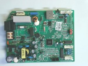 Placa electronica 30148874 / m836f2ubj(moto)v1.3 / af150805 rohs e82