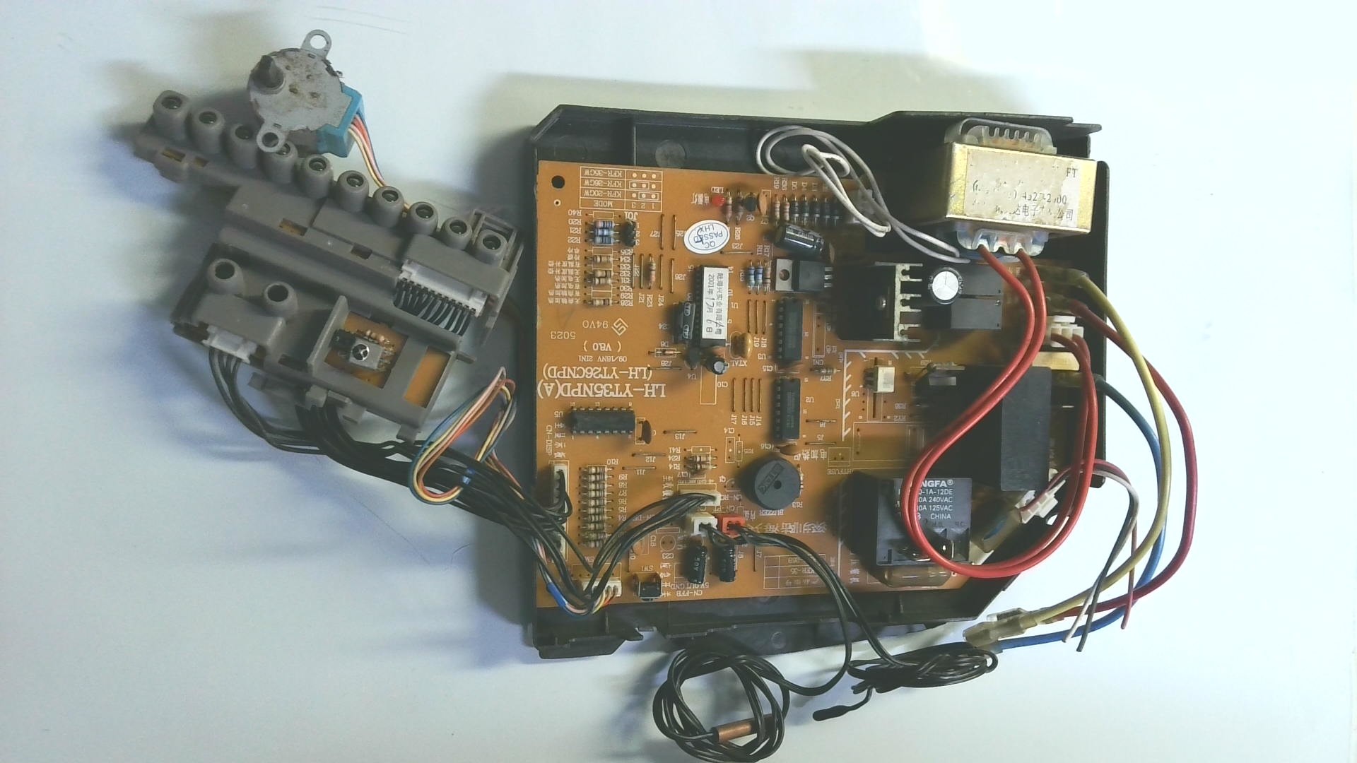 Placas electronicas LH-YT35NPD(A) / (LH-YT26CNPD) / CH005452-2000 C 02 - Imagen 2