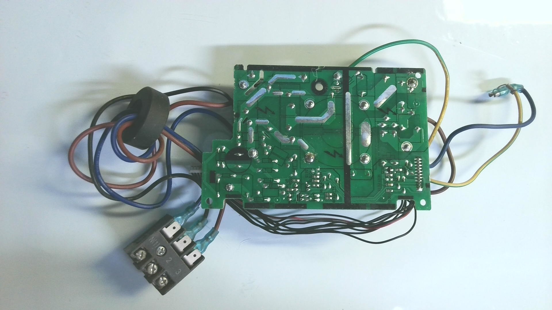 Placas electronicas DE013934 / 30033082 / AB140410 / UE GRL6821-F V2.2 F 01 - Imagen 2