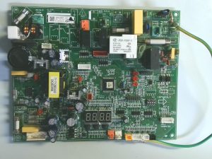 Placas electronicas HISENSE CASETTE / AUW-36U45A1 / 1821250F /EE 1815802B / E303981 F 03