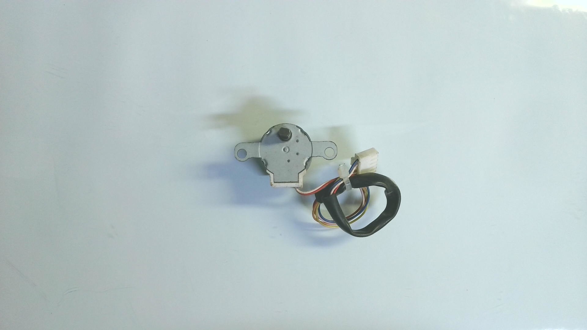 Motores GSP-24RW-02 / D2307 M 10 - Imagen 2