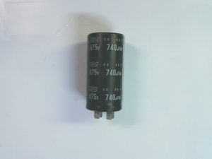 Condensadores NIPPON / 475V 740UF(M) / CE 85C CON 02