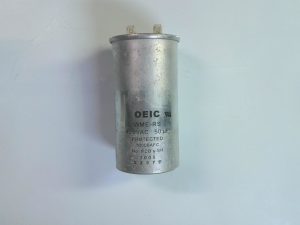 Condensadores oeic 420vac 50uf / 10000afc / 5207b CON 05