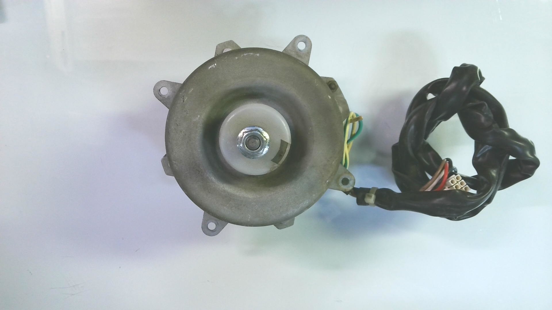 MOTORES YKT-300218 / 11002012014482 / KA553828 M27