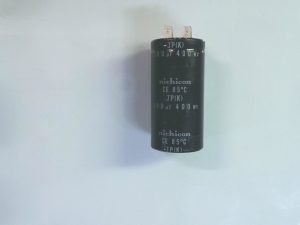 CONDESADORES CE85C / JP(K) / 100UF400WV G45