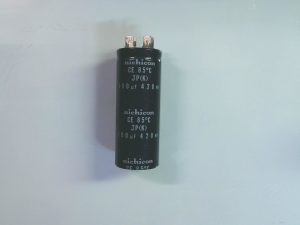 CONDESADORES CE85C IN(M) 1000UF 450WV G47