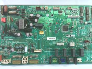 PLACAS ELECTRONICAS V558B04R90611 / RG76V337G03 E36