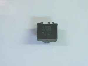 CONDESADORES 450VAC 50-60HZ / SH B 451355L / EN60252.1 / 07-19B g53