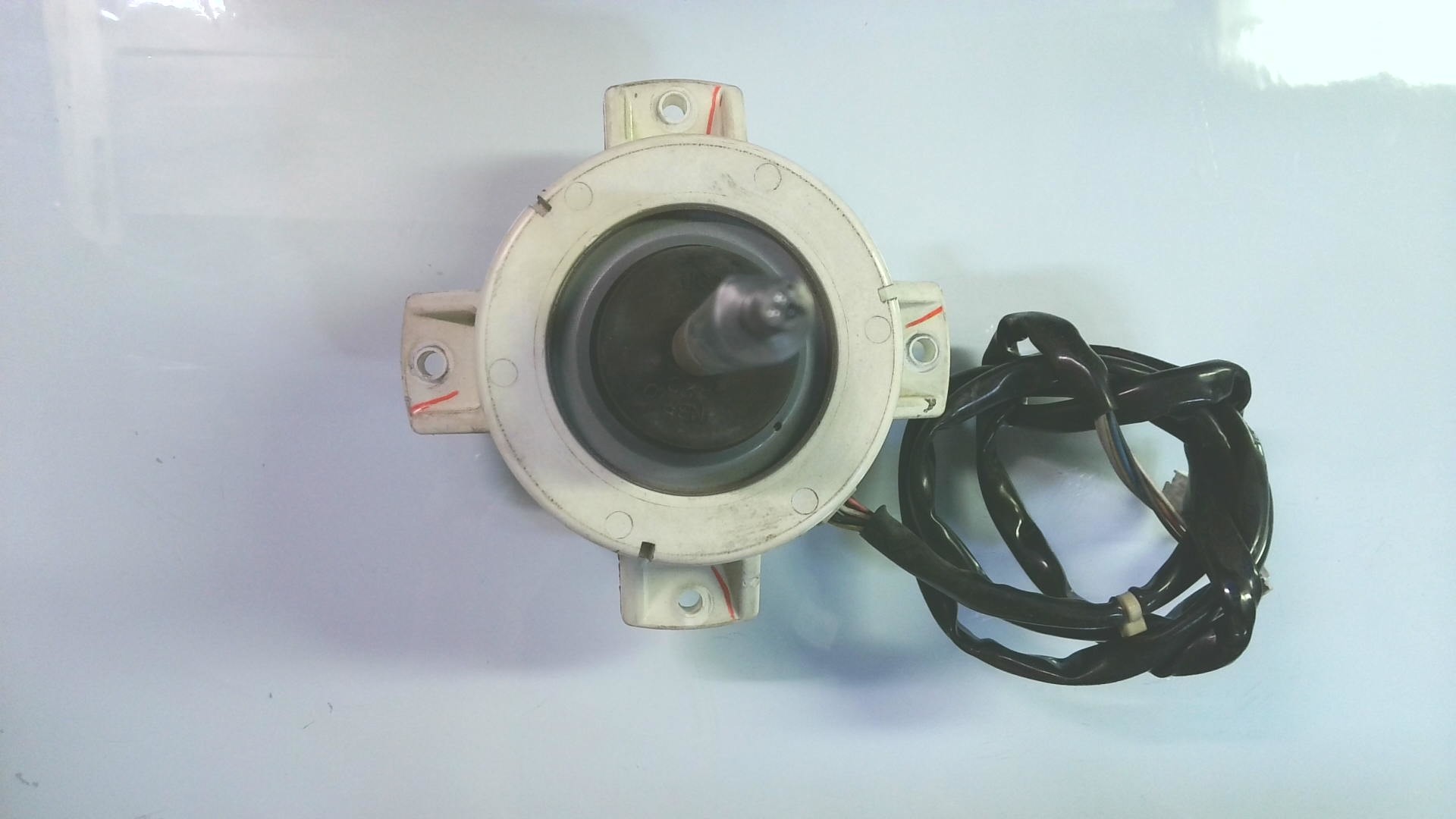 MOTORES 8P DC280-340V / 60W RC0J60-AA / RG61N102G03 / 90093282 MV04