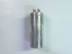 CONDESADORES 370VAC 30UF / 311306G PO / 25DT1/97 B G55