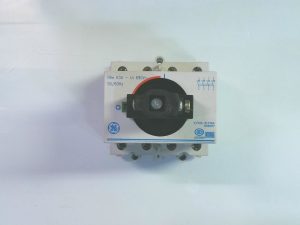 OTRAS PIEZAS 652027 / GE DILOSO DISCONECTOR LOAD BREAK / SWITCH 3P+N63A 690V V33-013764 G56