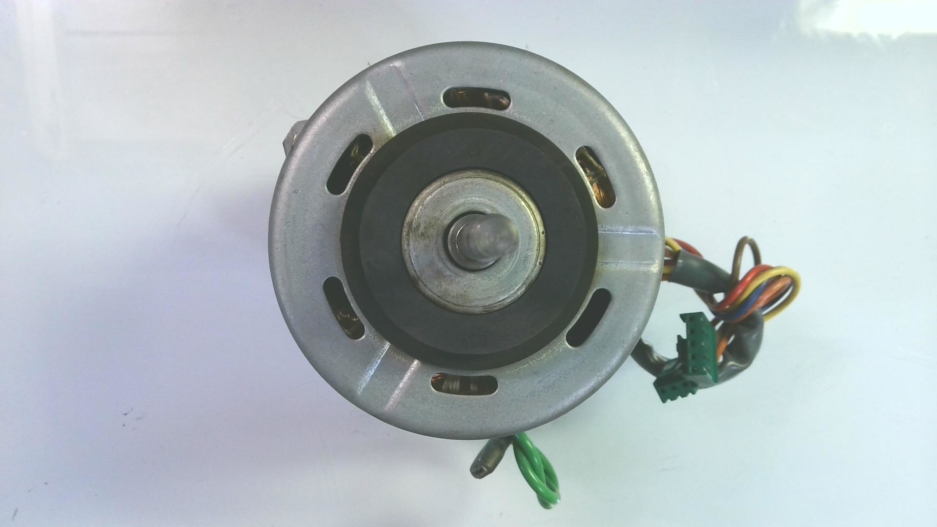 MOTORES EP-4B20HBLCP 4P 20W / A92156 / CS-1870KE / 0310403056 MV02