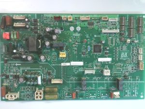 PLACAS ELECTRONICAS RG76V337G04 / BH00 / B410B09S01007 / P250YHA3R2 G99