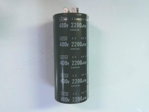 CONDESADORES 400V 2200UF(M) / 09N508 / CE85ºC H19