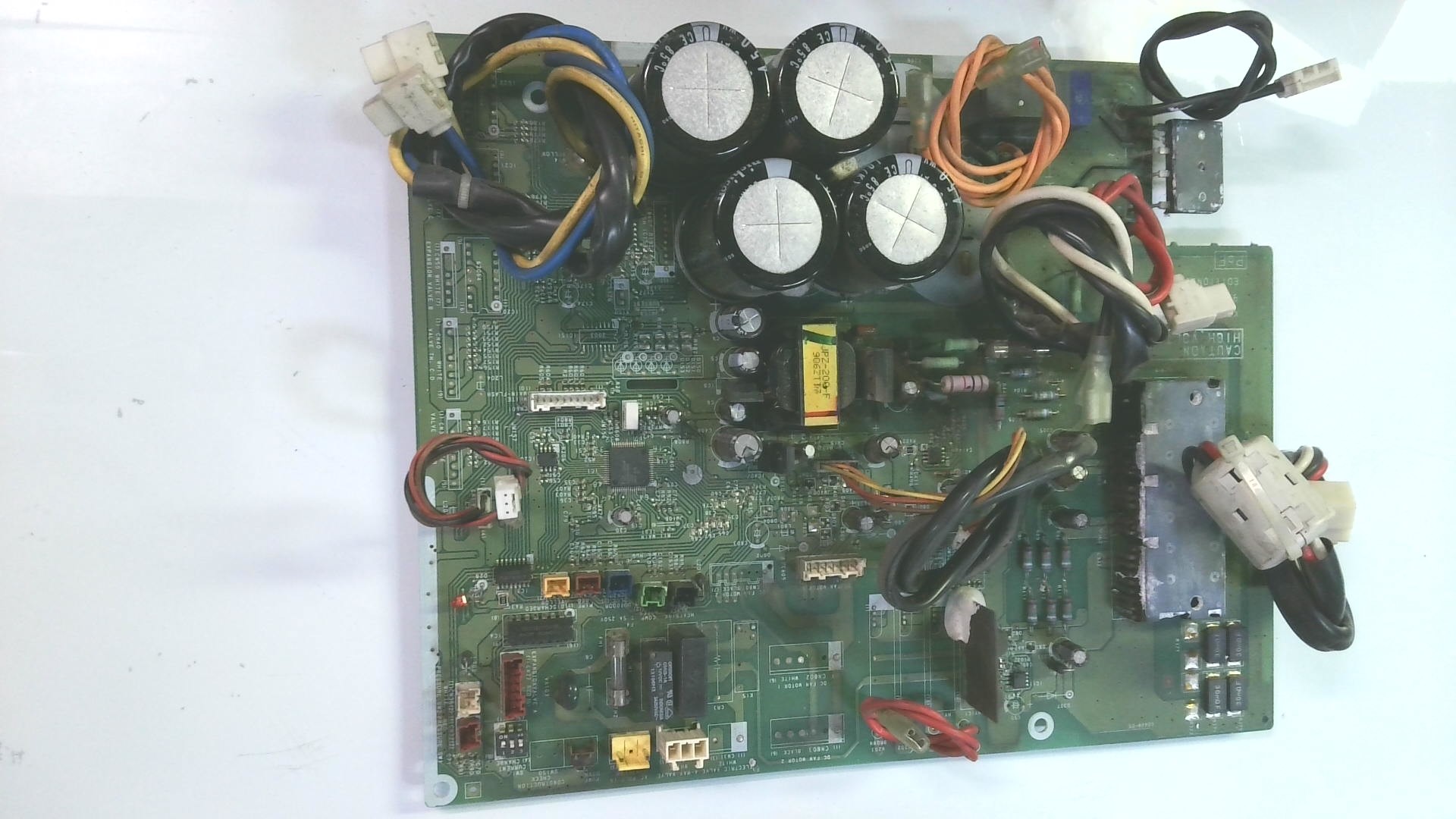 PLACAS ELECTRONICAS K04AW0509HUE-C1 / 9705658035 H25