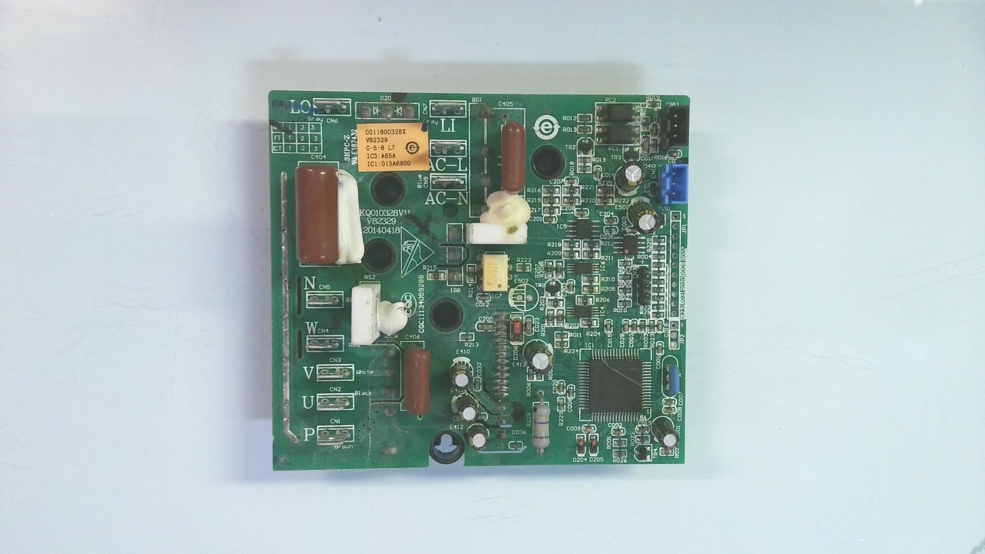 PLACAS ELECTRONICAS E187432 / 0011800328X / V82329 / IC3:A65A / ICI:013A6900 H29 - Imagen 2