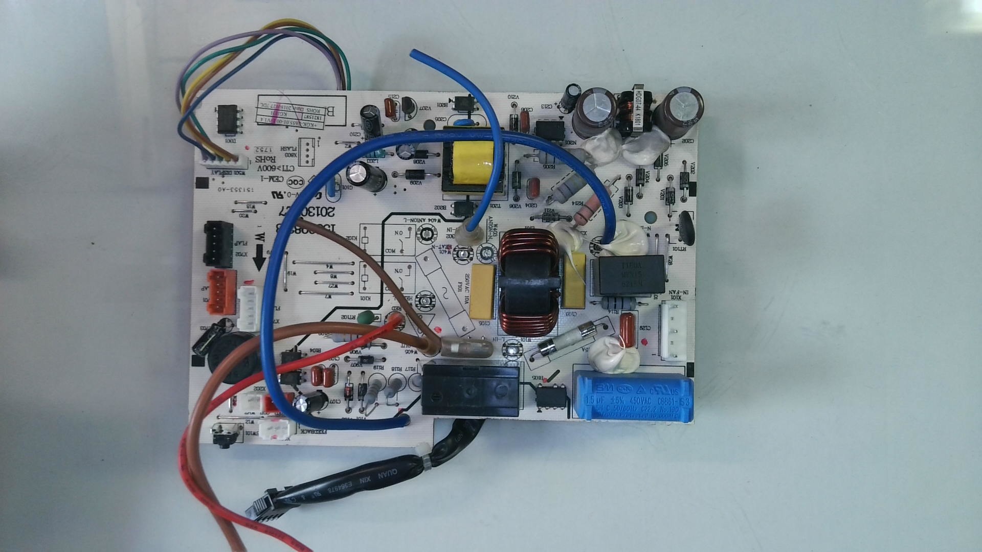 PLACAS ELECTRONICAS AS-12UR45YD HISENSE 1550982,B20130727 +KGK-E655.01-00EV1,4 PLE41