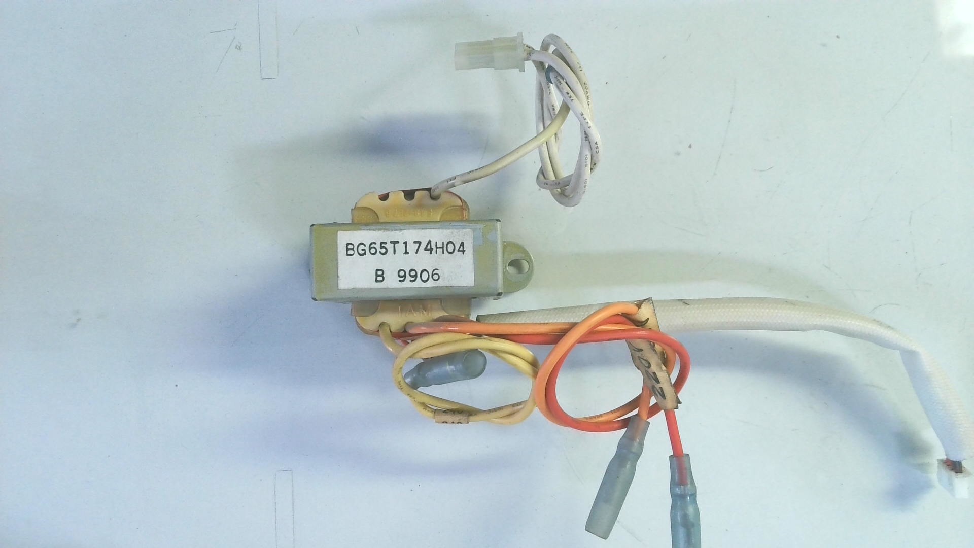 TRANSFORMADOR BG65T174H04 B 9906 TRA14