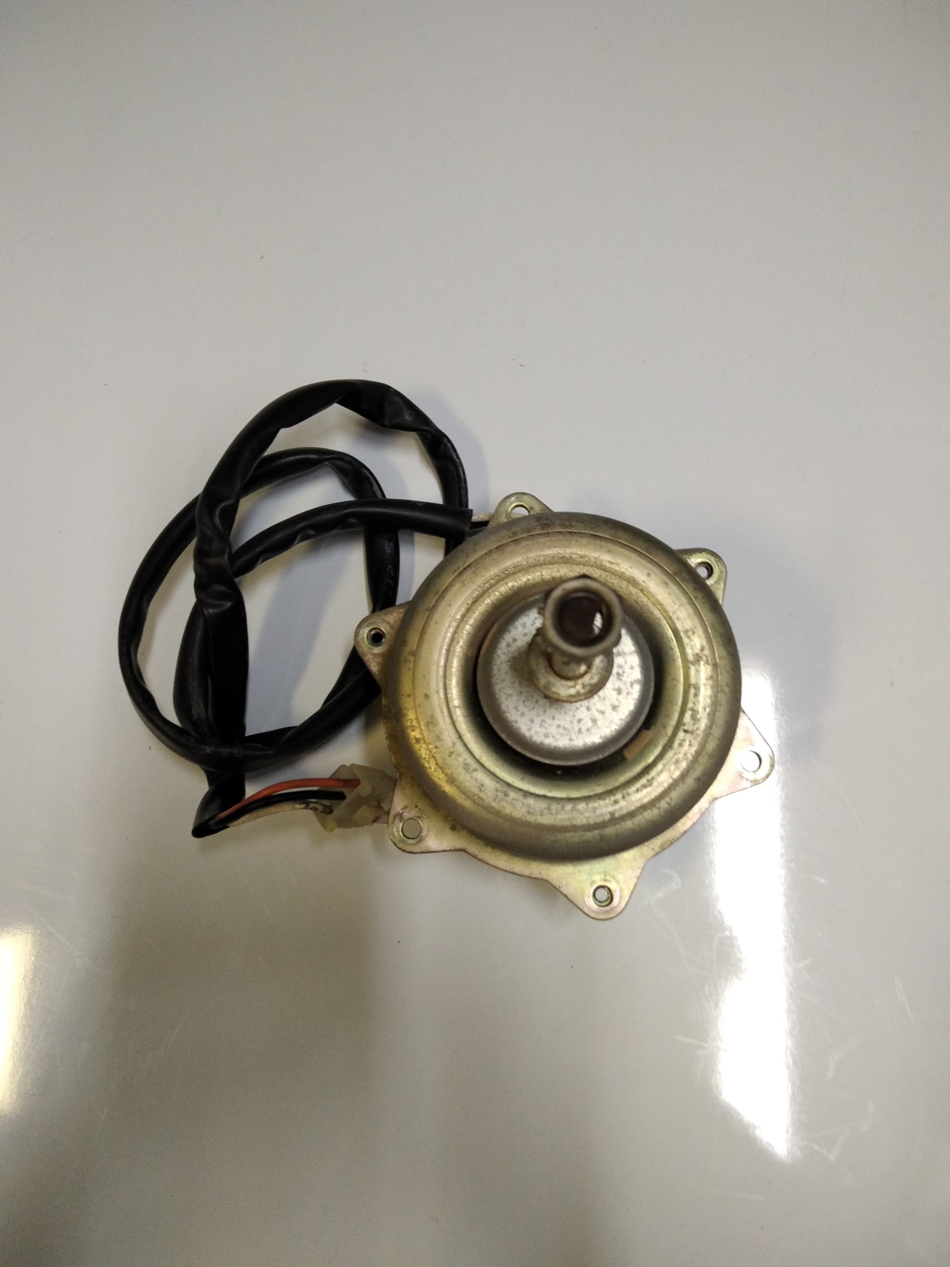 MOTORES MOD:SSA511A 453 AB S/N: 998437E26 MOT30 - Imagen 2