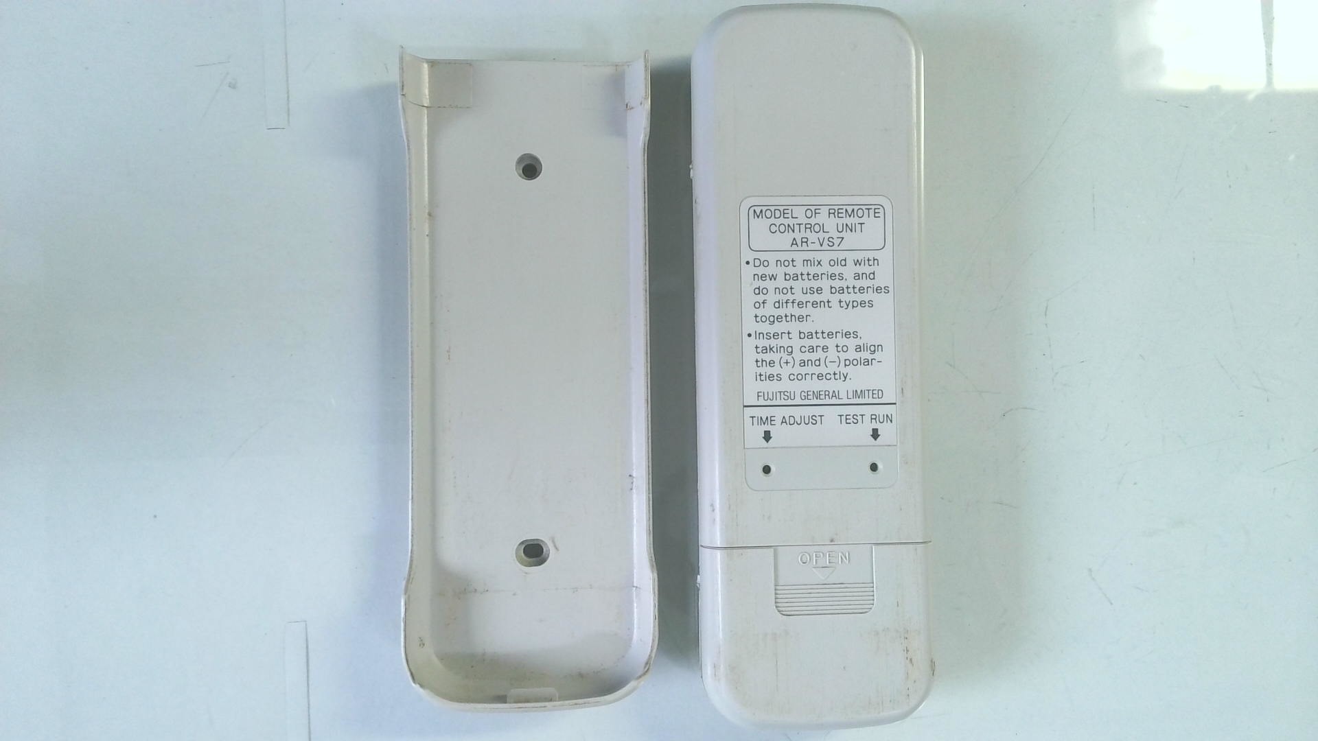 MANDO A DISTANCIA FUJITSU GENERAL AR-VS7 MAD05 - Imagen 2